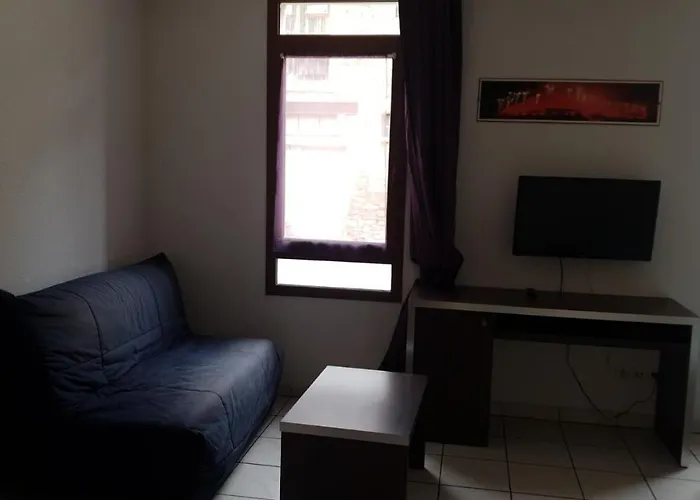 Cite Medievale 250 M Apartment