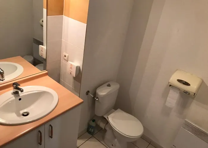 Cite Medievale 250 M *